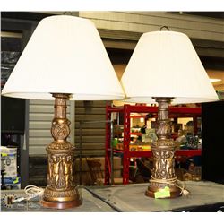 PAIR OF DECORATIVE CHERUB LAMPS W/ SHADES