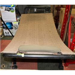 SELF SUPPORTING HAMMOCK - 7" X 40"