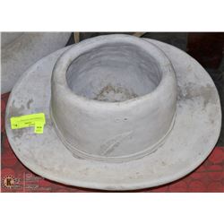 CONCRETE HAT PLANTER  17"