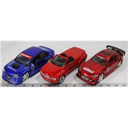 BOX WITH 3 DIECAST CARS - JADA MAZDA