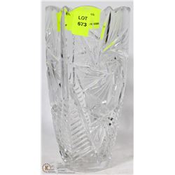 PINWHEEL CRYSTAL VASE