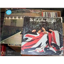 BOX OF APPROX 100 VINTAGE RECORDS INCL THE WHO