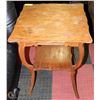 Image 1 : SOLID WOOD SIDE TABLE
