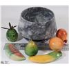 Image 1 : MARBLE FRUITBOWL WITH MARBLE FRUIT