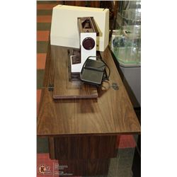ESTATE PFAFF SEWING MACHINE IN CABINET