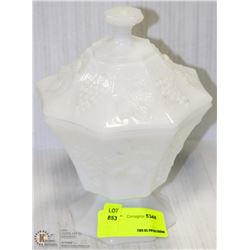 MILKGLASS LIDDED DISH