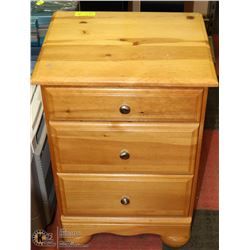PINE 3 DRAWER NIGHT STAND