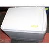 Image 1 : COLEMAN HOT OR COLD COOLER WITH ADAPTER