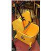 Image 1 : MARINO 1232 YELLOW COMMERCIAL WRINGER BUCKET