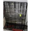Image 1 : FOLDING DOG CAGE