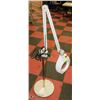 Image 1 : STANDING ELECTRIC MAGINIFIER (WORKS)
