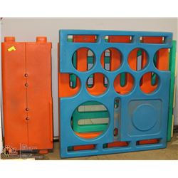 LITTLE TIKES CUBE CLIMBER