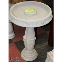 CONCRETE 2 PIECE BIRDBATH 15"X15" HIGH