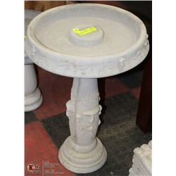 CONCRETE 2 PIECE BIRDBATH 15"X15" HIGH