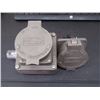 Image 2 : Russel 60A, 600VAC Female Turn Lock Base Plugs