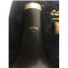 Image 2 : ARTLEY 17S CLARINET COMPLETE W/ CASE & REEDS