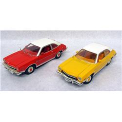 2 FORD PINTO CARS