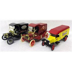 3 BRANDED FORD MODEL T CARS