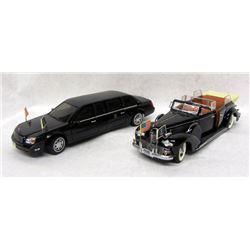 2 PRESIDENTIAL LIMOUSINES
