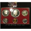 Image 1 : 575.1976 S U.S. Proof Set, No box or lid, case has a small crack.