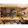 Image 1 : SHELF OF MISC