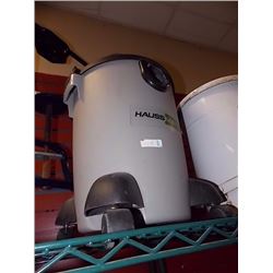 SHOP VAC - 5 GAL - HAUSMANN