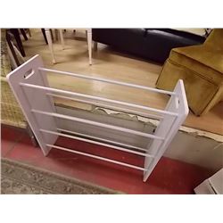 BLANKET HANGER STAND