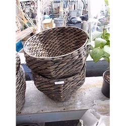 WICKER PLANTERS - 2
