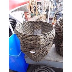 WICKER PLANTERS - 2