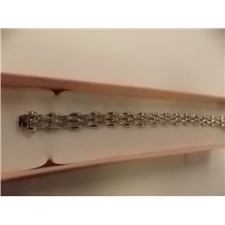 BRACELET - LADIES TENNIS BRACELET - RETAIL ESTIMATE $325