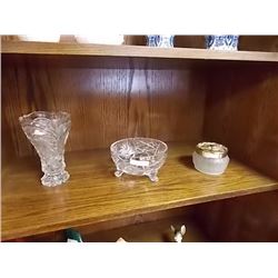 PIN WHEEL VASE - DISH & COVERED DISH