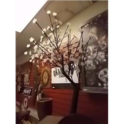 LIGHTED TREE DECOR - LED - WORKING