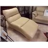 Image 1 : LEATHER CHAISE LOUNGE - CREAM COLOR