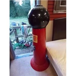 VINTAGE STYLE LARGE BUBBLE GUM MACHINE / FISH TANK NOW