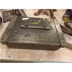 METAL AMMO BOX FOR 20MM CARTRIDGES