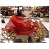 Image 1 : MUSICAL RETRO PLASTIC CAR