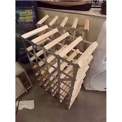 WINE BOTTLE HOLDER