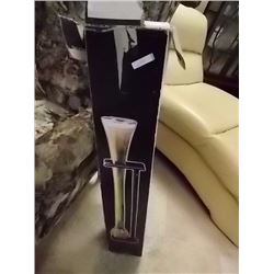 BEER GLASS IN BOX - 3FT