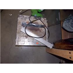 ELECTRIC TILE CUTTER