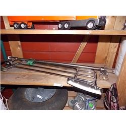 BATHROOM TOWEL HOLDERS - 2 TTL