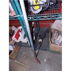 STEEL LONG HANDLE FLOOR SCRAPER
