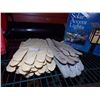 Image 1 : LOT OF WORK GLOVES