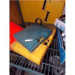 BOX OF TOOLS - 2 TTL
