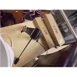 NEW E-STAND TRIPODS - 5 TTL