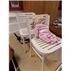 Image 1 : WHITE SIDE CHAIRS - 2 TTL