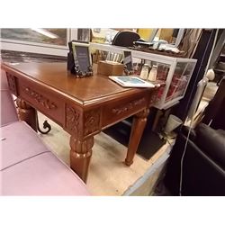 NEW MAHOGANY END TABLE