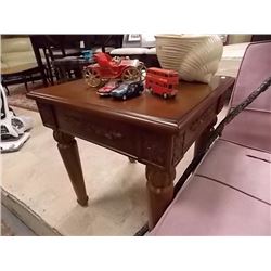 NEW MAHOGANY END TABLE