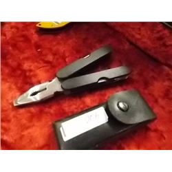 MULTI  PLYER TOOL & CASE