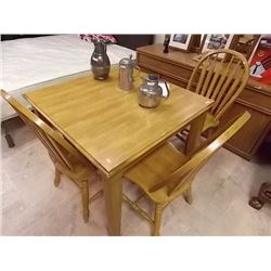 SQUARE OAK DINING TABLE - BUTTERFLY LEAF & 4 CHAIRS