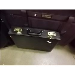 BLACK BRIEF CASE